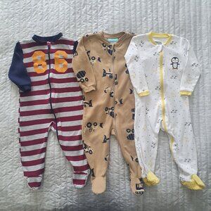 🌸2/$20🌸 Boys Footed Sleepers Size 12 and 12-18 Months